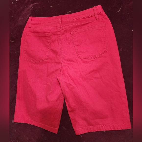 Riders by Lee Midrise Bermuda Shorts - Picture 2 of 9